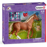 Horse Club English Thoroughbred Horse Toy Figure With Blanket