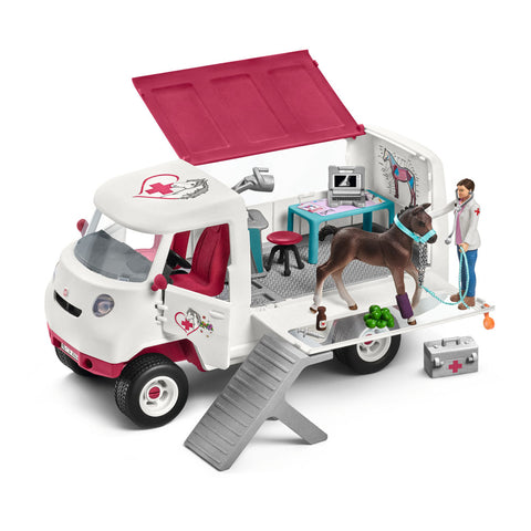 Horse Club Mobile Vet With Hanoverian Foal Toy Figure